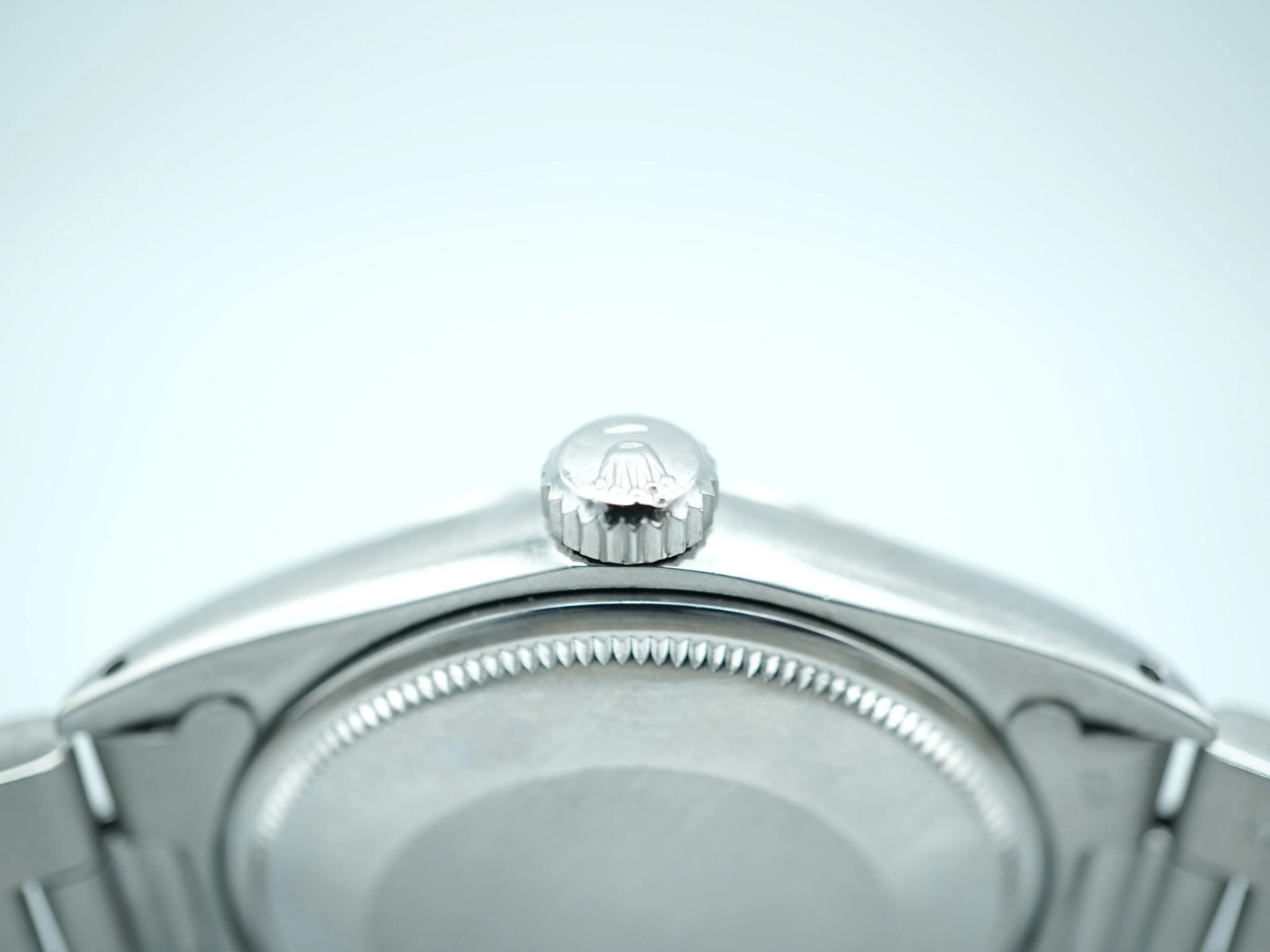Rolex Oyster Perpetual Date 34 mm / Silver – Oyster - Image 9