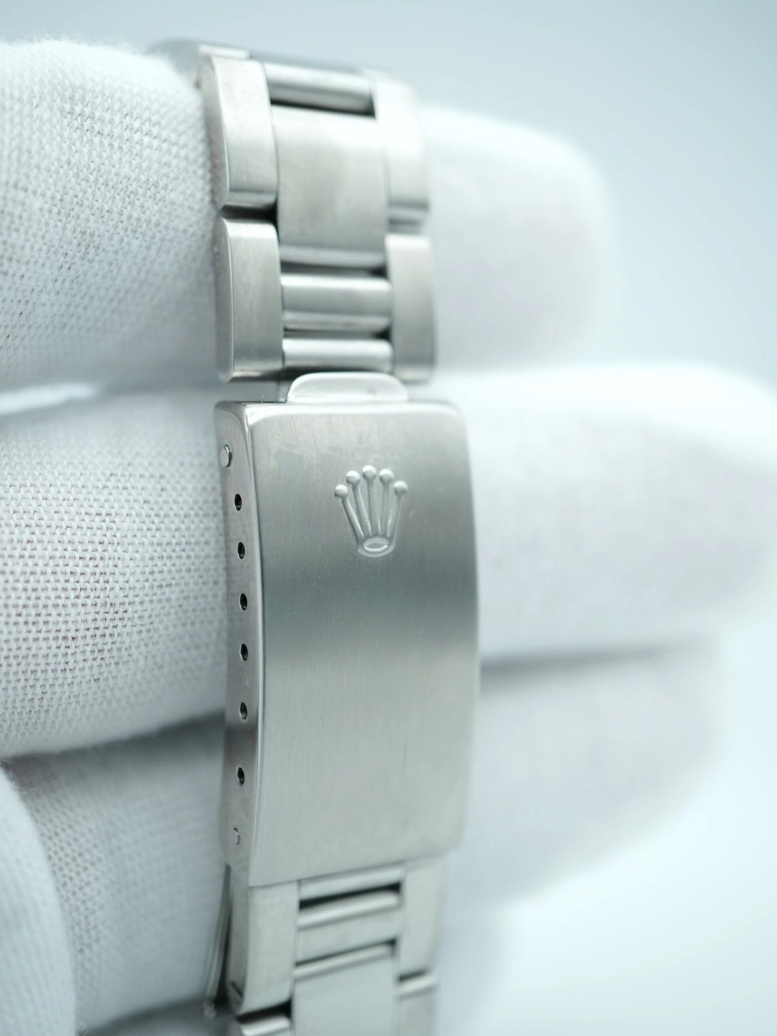 Rolex Oyster Perpetual Date 34 mm / Silver – Oyster - Image 11