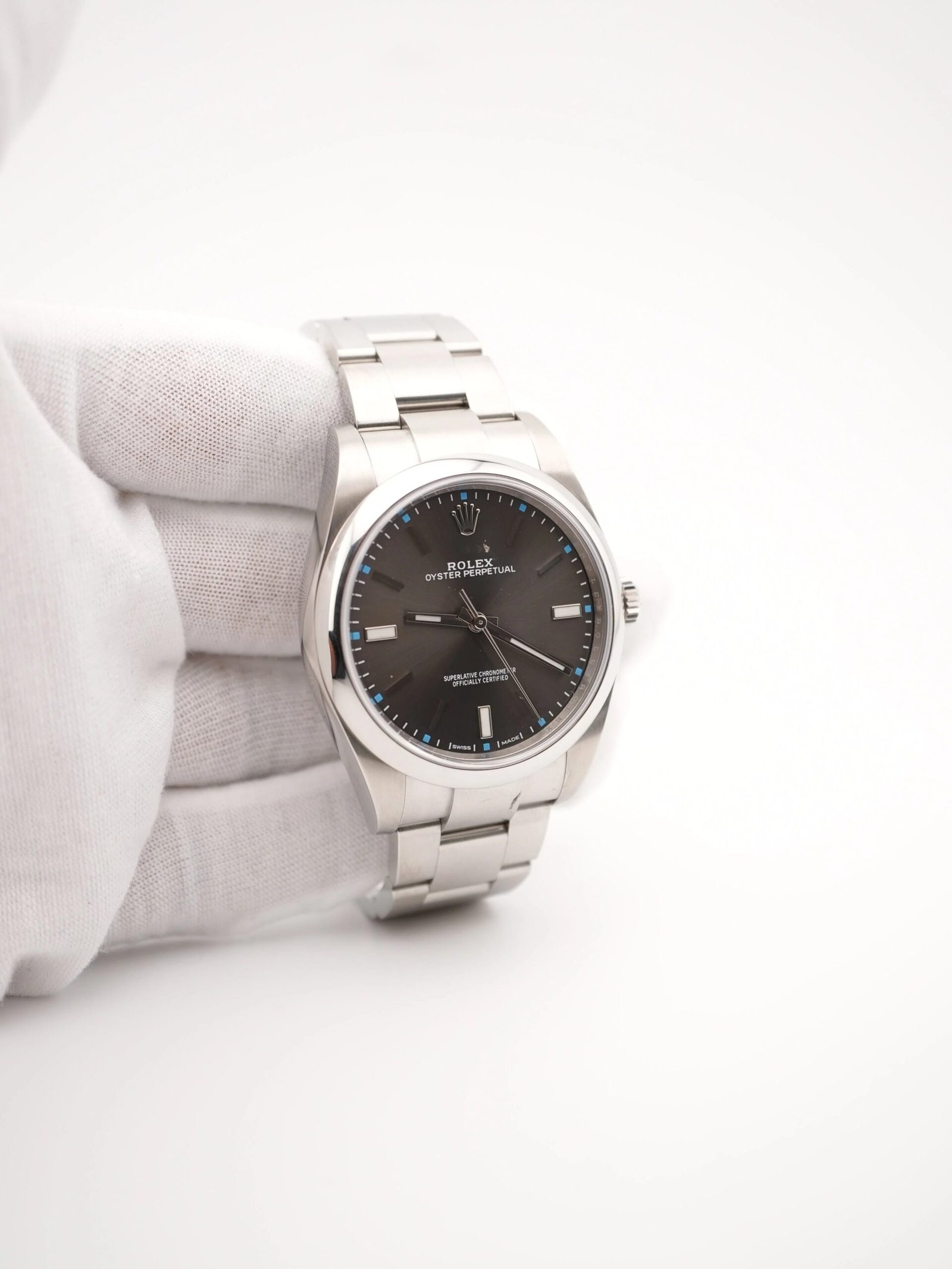 Rolex Oyster Perpetual 39 mm / Dark Rhodium – Oyster - Image 10