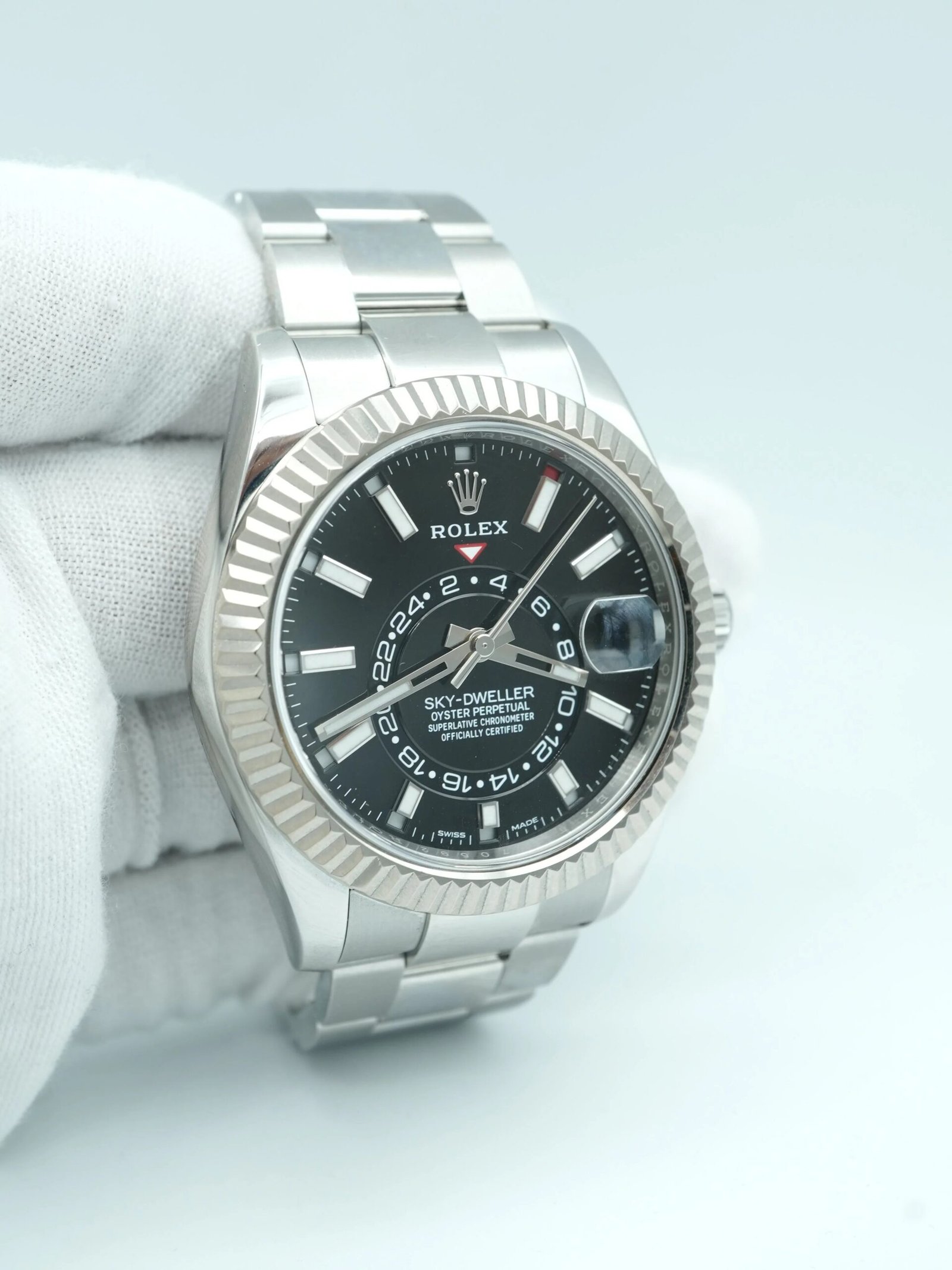 Rolex Sky-Dweller 42 mm / White Gold Black Dial - Image 2