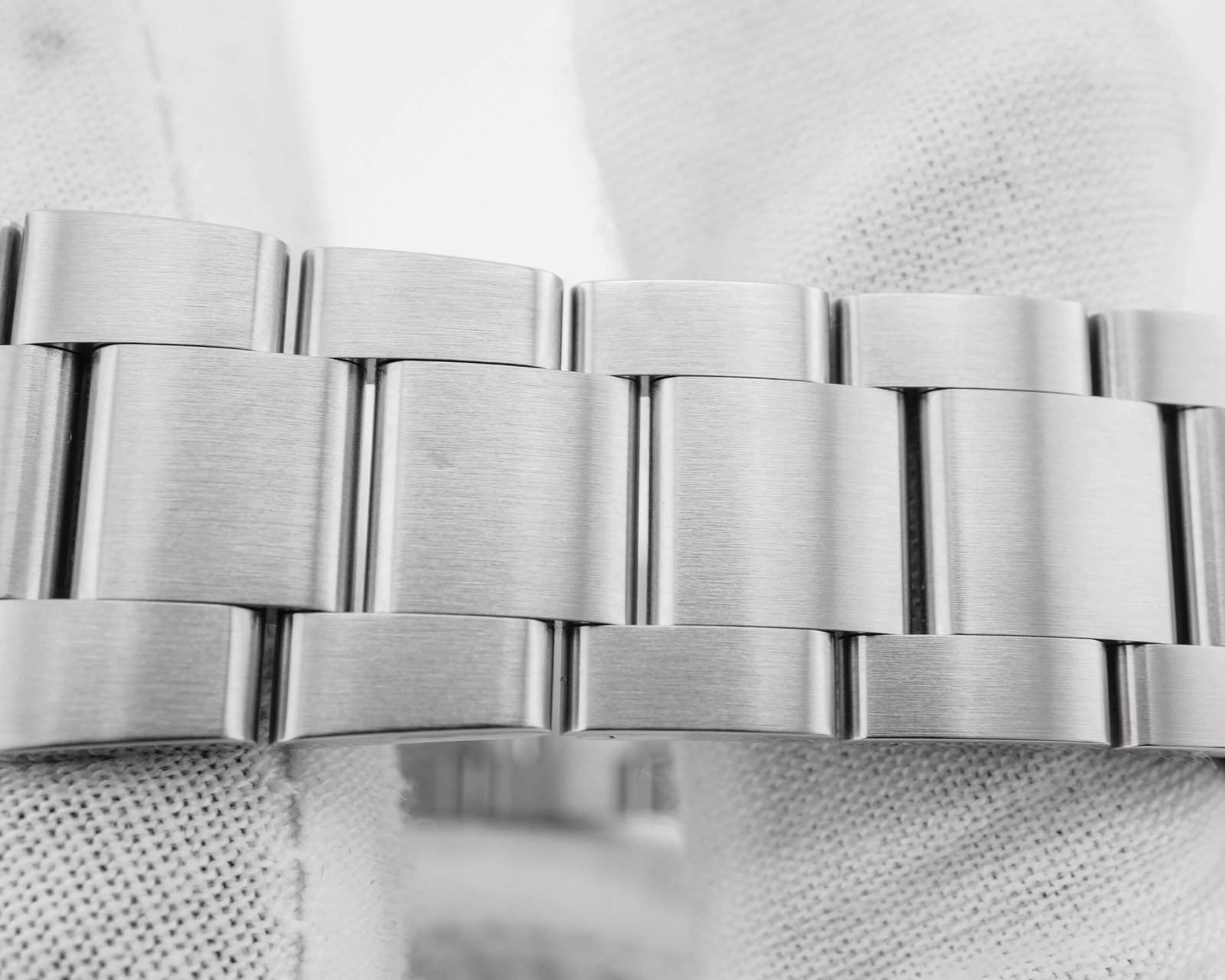 Rolex Sea-Dweller 44 mm Deepsea / James Cameron – Oyster - Image 6