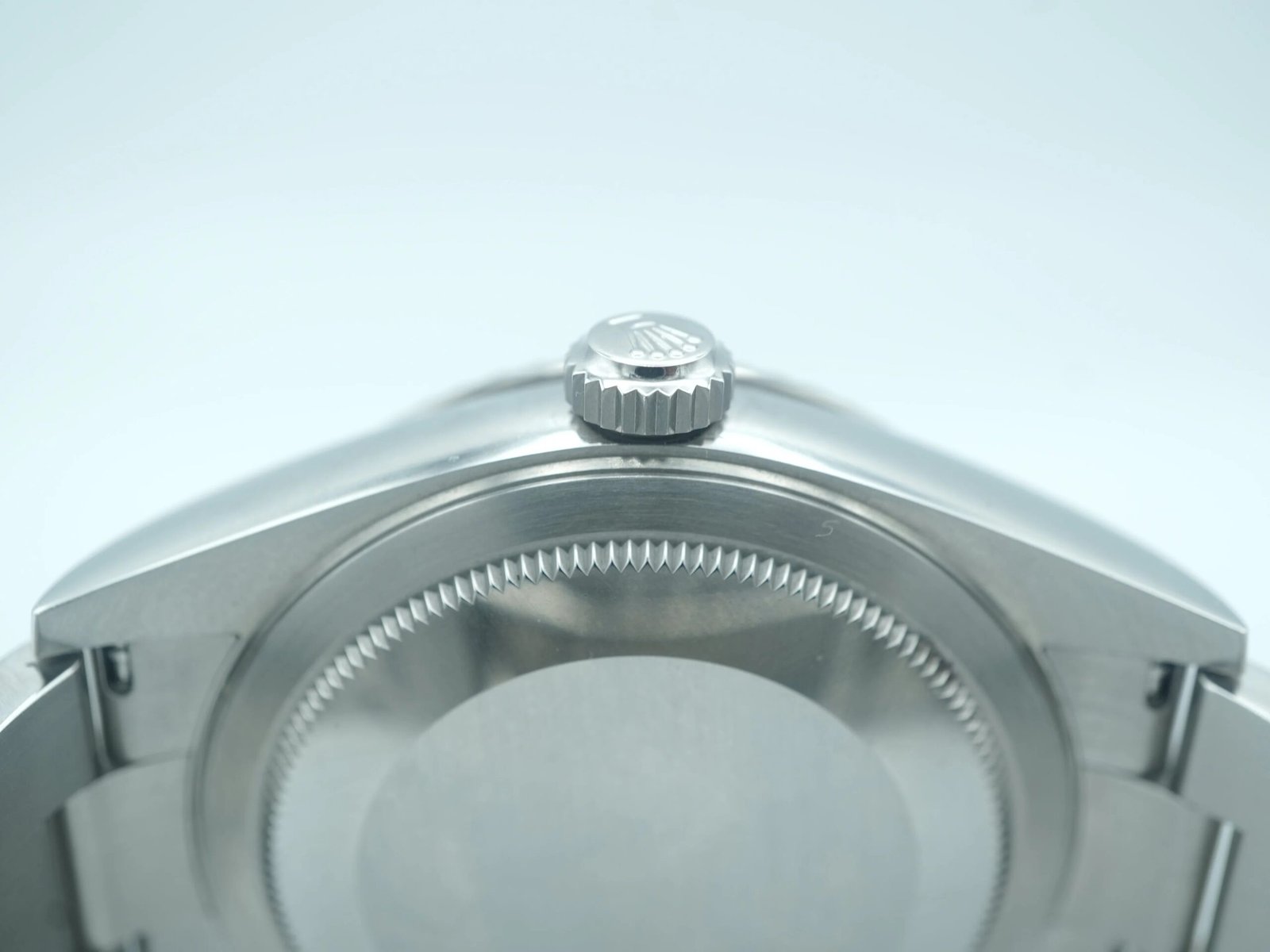 Rolex Sky-Dweller 42 mm / Gold Green Dial - Image 4