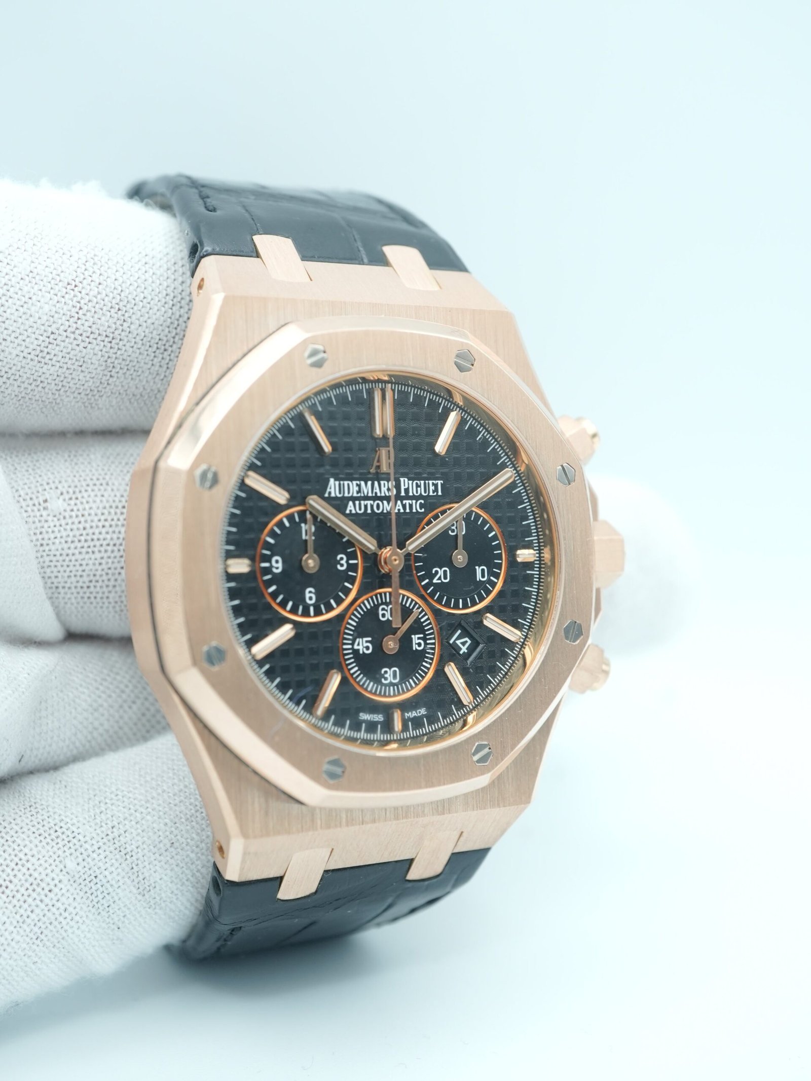 Audemars Piguet Royal Oak Chronograph 41 mm / Rose Gold Black Dial - Image 4