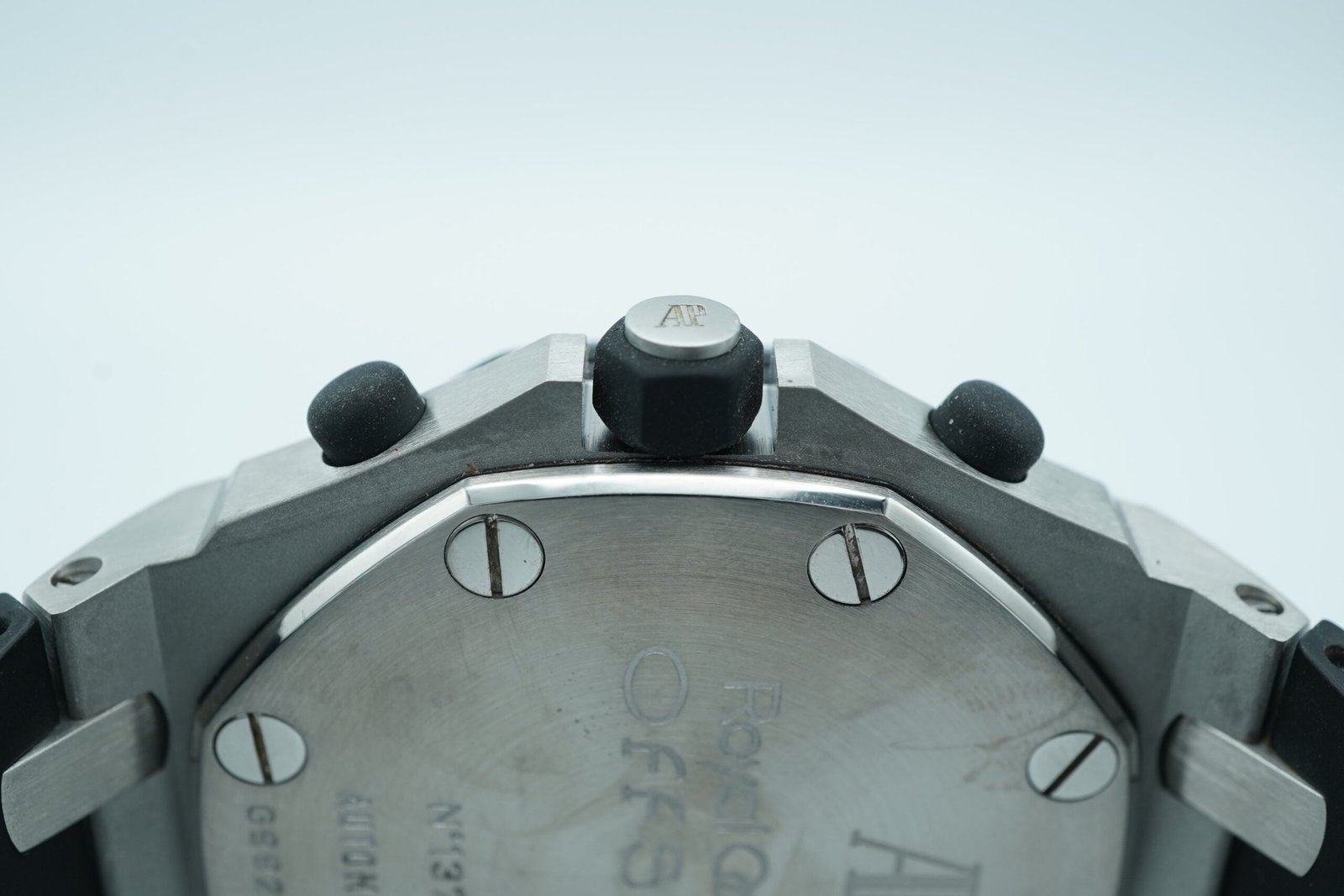 Audemars Piguet Royal Oak Offshore 42 mm / Black Dial - Image 4