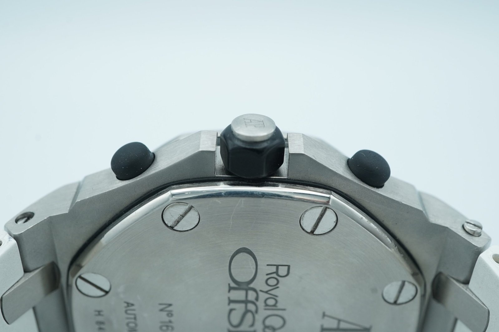 Audemars Piguet Royal Oak Offshore 42 mm / Safari White Dial - Image 5