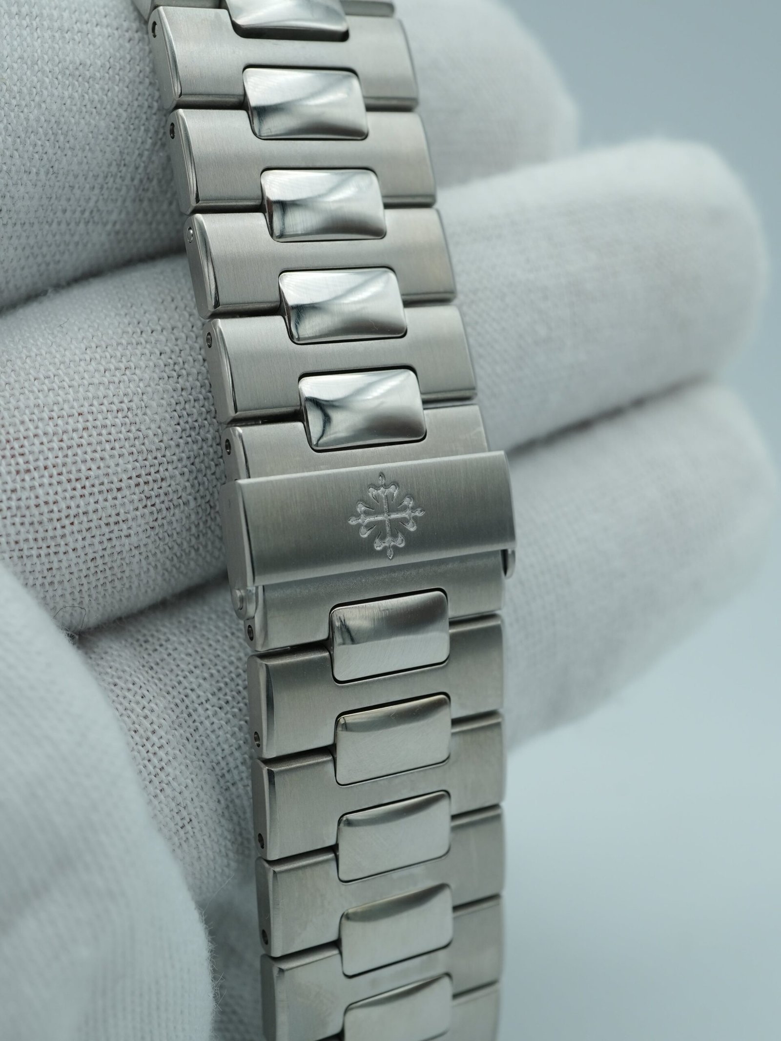 Patek Philippe 40 mm Nautilus / Bleu - Image 5