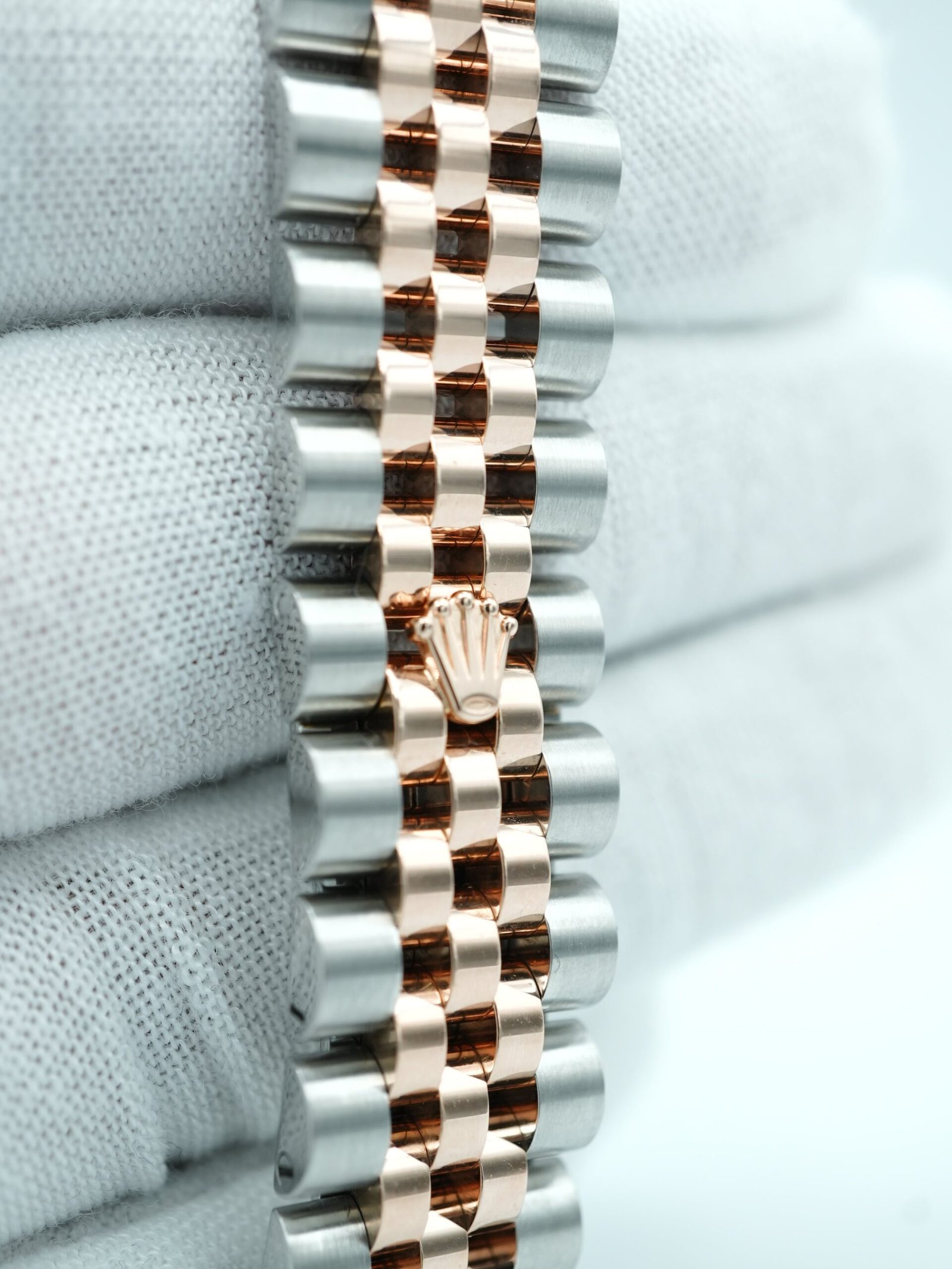 Rolex Datejust 31 mm / Rose Roman – Jubilee - Image 5