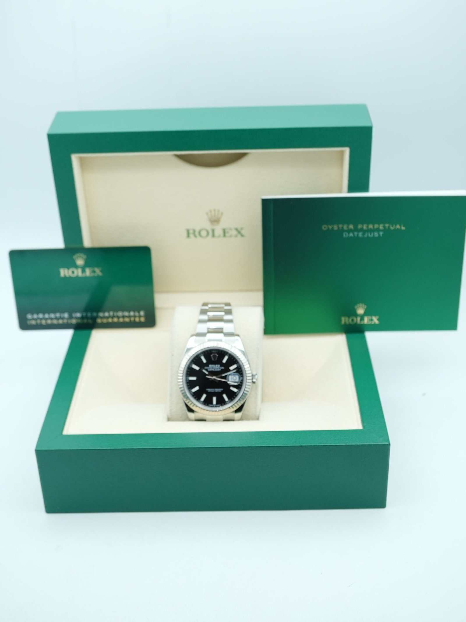 Rolex Datejust 41 mm / Black – Oyster - Image 2