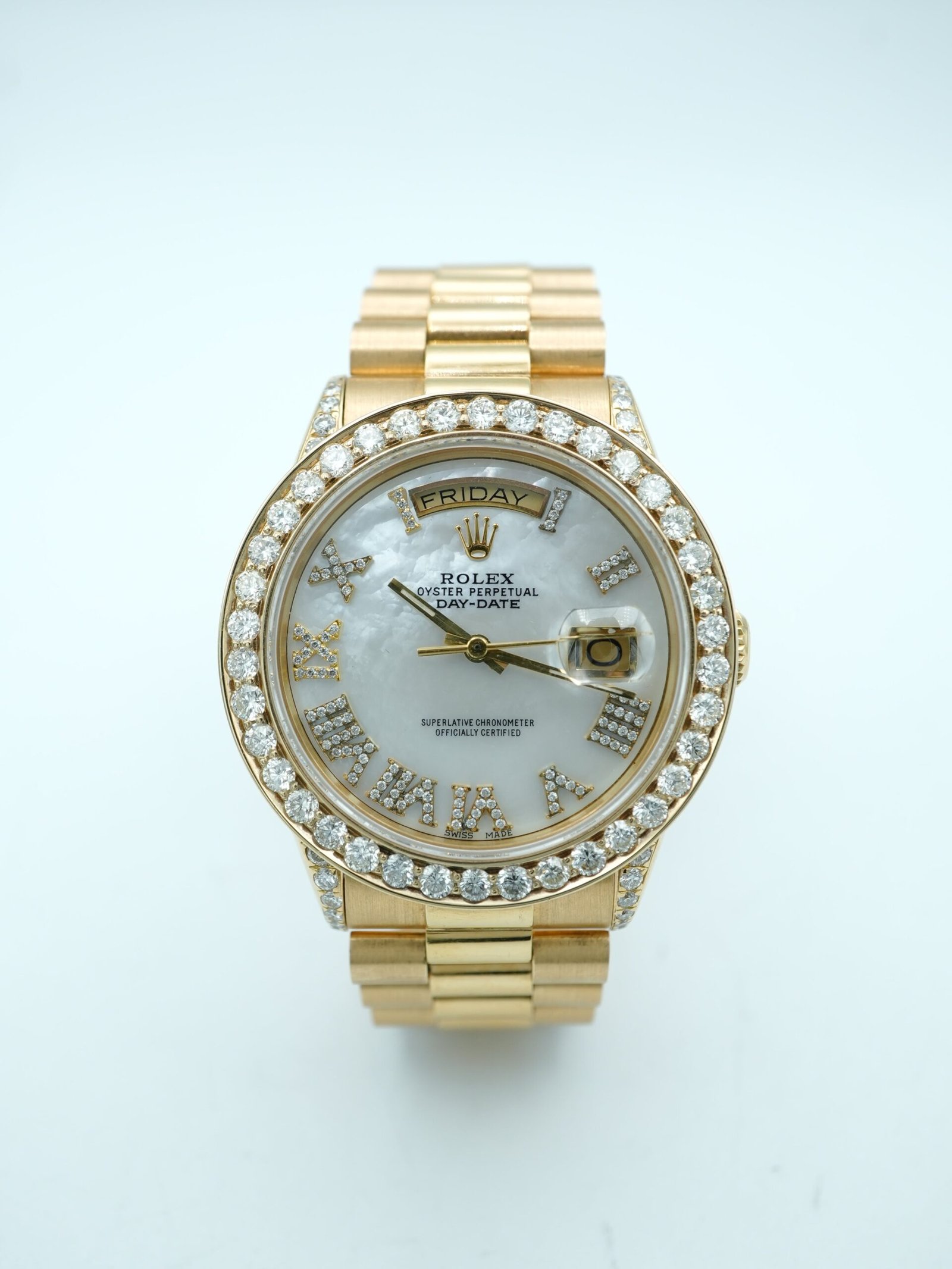 Rolex Day-Date 36 mm / Yellow Gold Diamond – President - Image 4