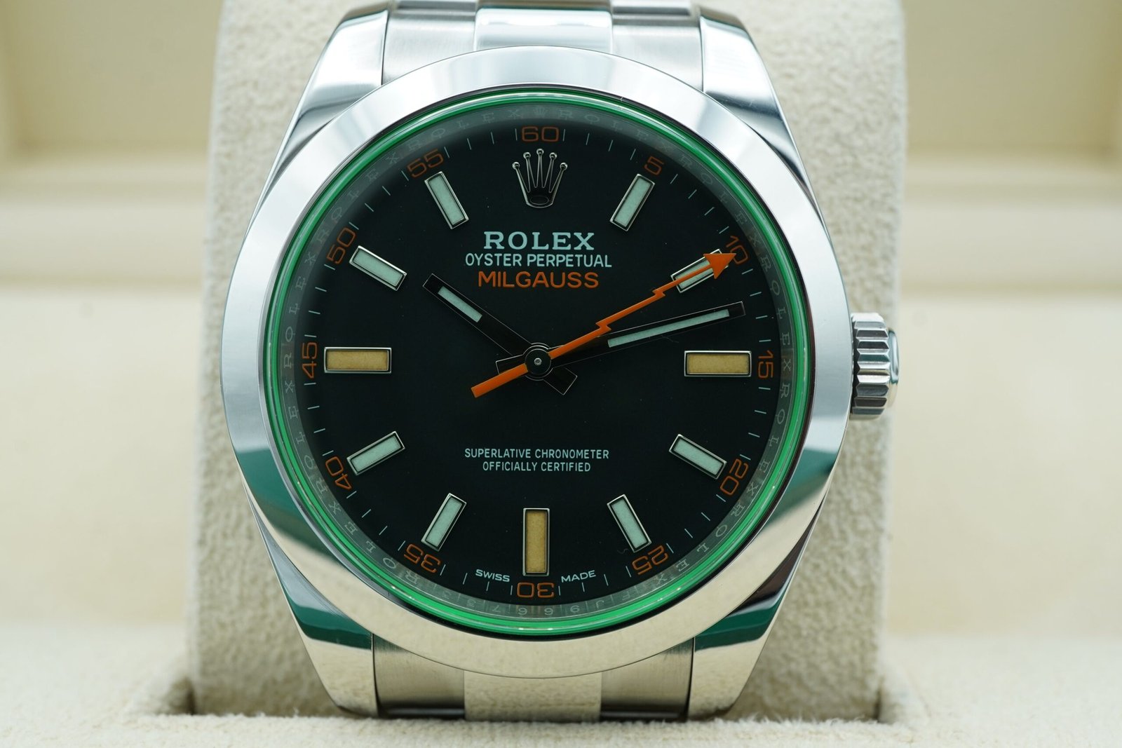 Rolex Milgauss 40 mm / Black – Oyster - Image 3